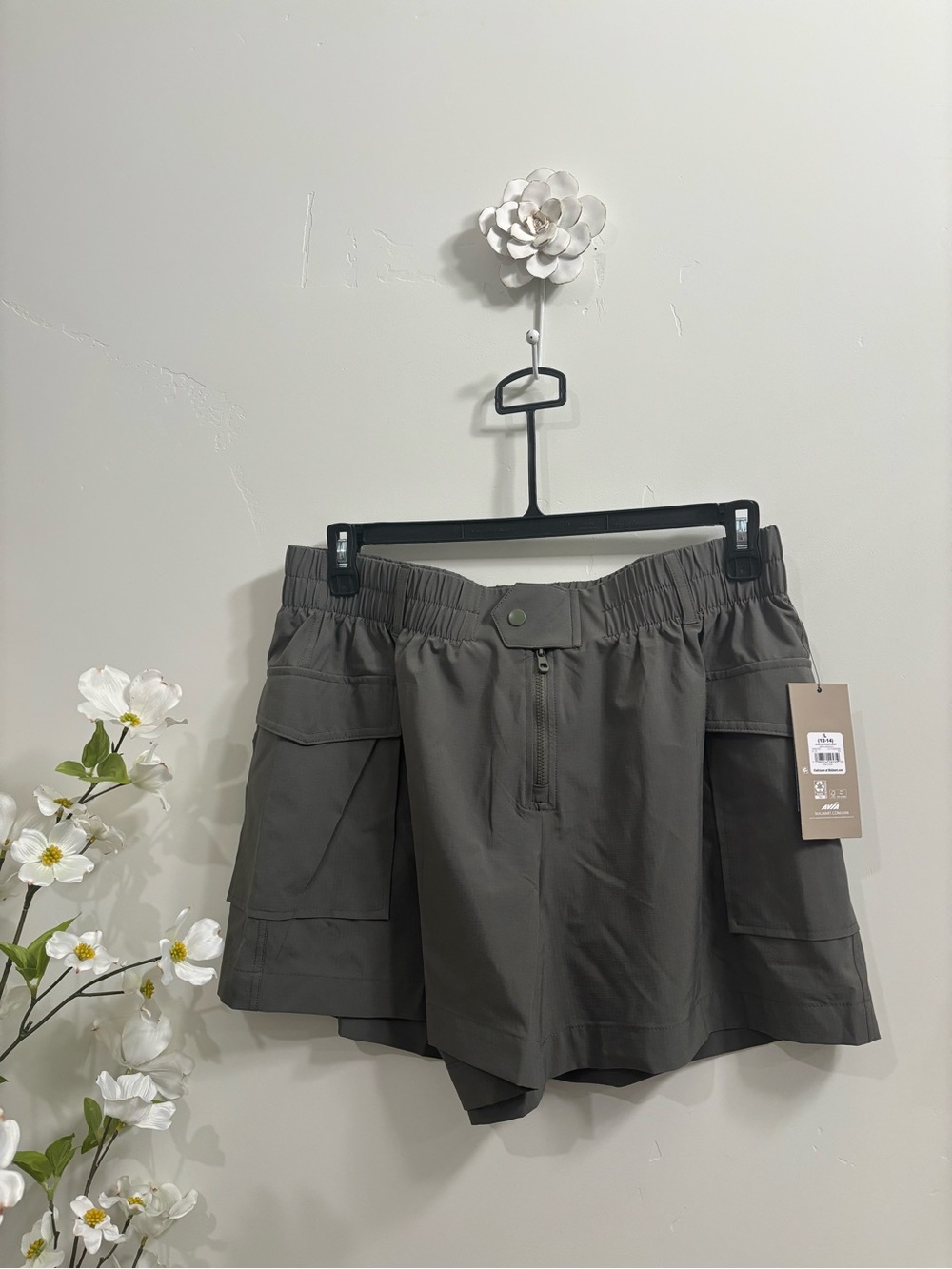 Avia Olive Green Shorts with Pockets
